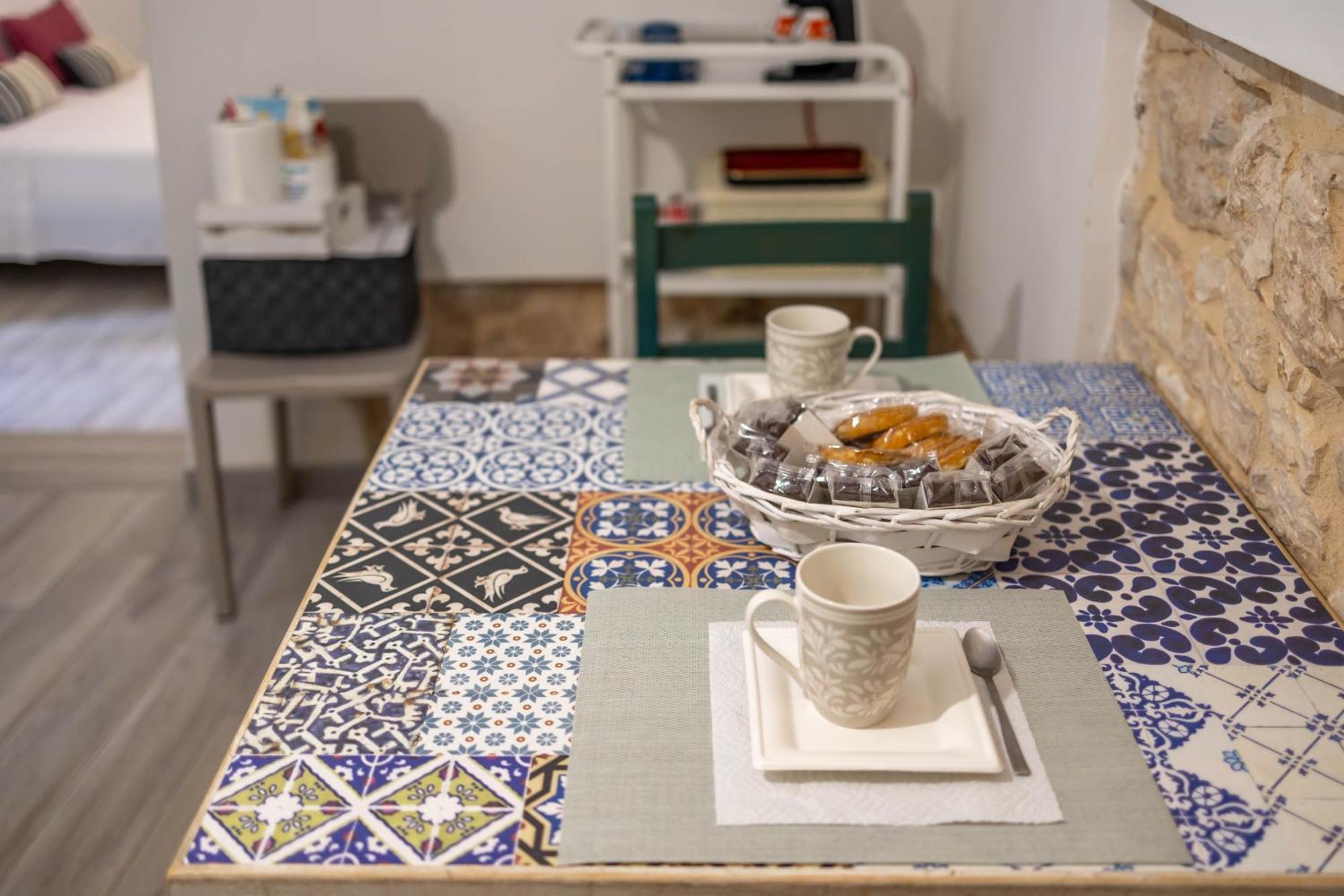 Antiche Mura Apartments"Nido Di Puglia" Monovano Тури Екстериор снимка